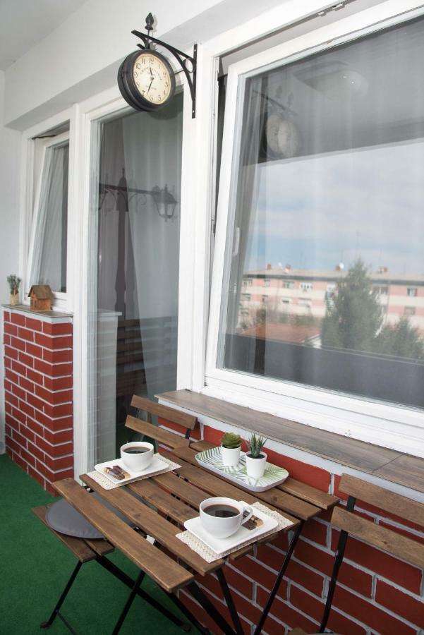 Studio Apartman Zdral Дарувар Екстериор снимка